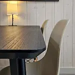 Dobre Smaki Chill And Food Apartament Sarbinowo