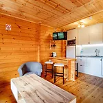 Dobre Smaki Chill And Food Apartament Sarbinowo