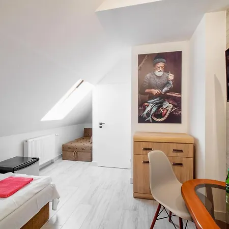 Dobre Smaki Chill And Food Sarbinowo