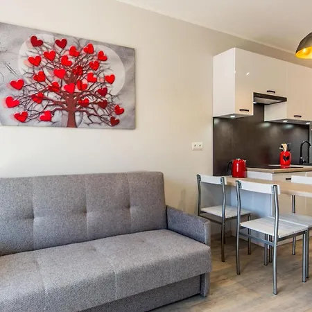 Dobre Smaki Chill And Food * Sarbinowo