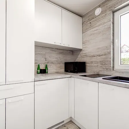 Dobre Smaki Chill And Food Apartment Sarbinowo