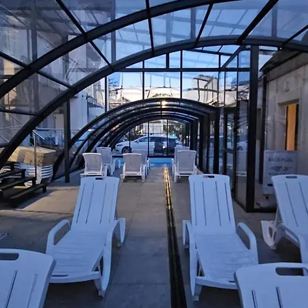 Dobre Smaki Chill And Food * Sarbinowo