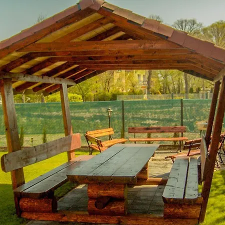 Dobre Smaki Chill And Food * Sarbinowo